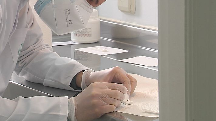 Noticias Andalucía - El positivo en auto-test deberá confirmarse para la baja laboral