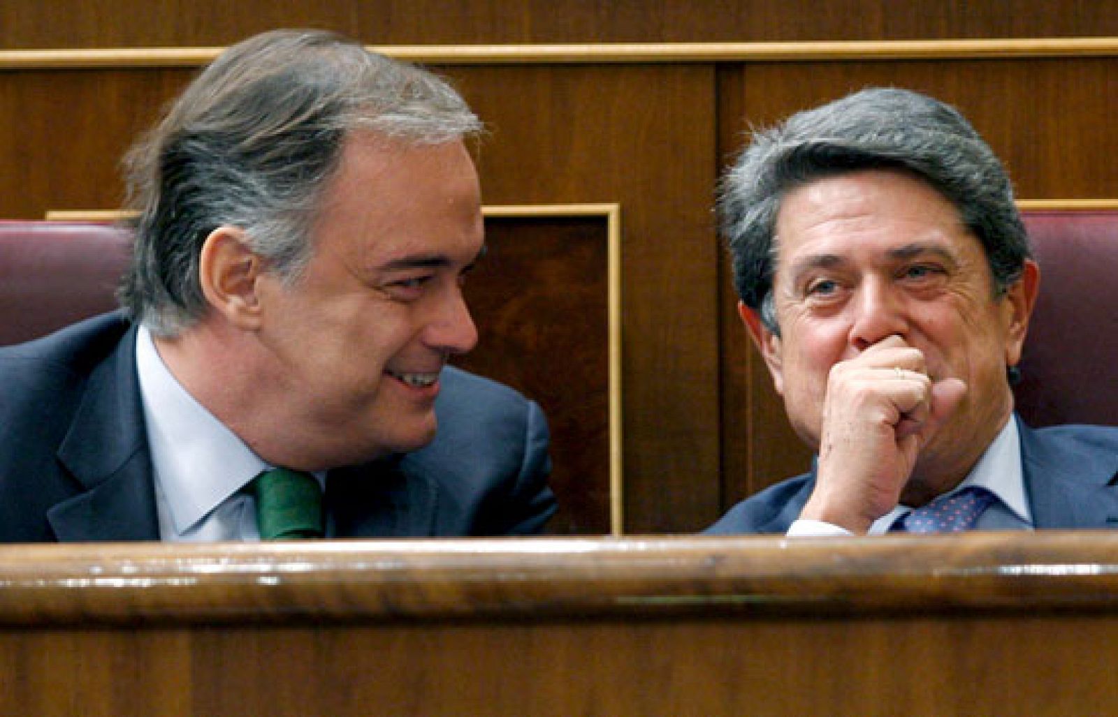 El Congreso rechaza la propuesta del PP para establecer más controles sobre SITEL | Ver