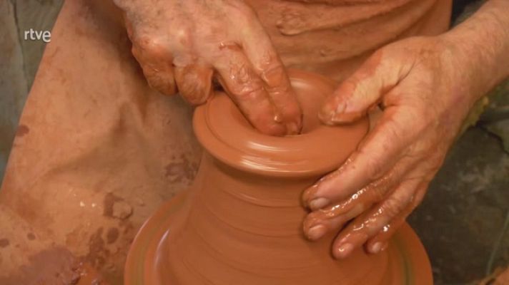 Aquí la Tierra - De alfareros y ceramistas, ¡manos al torno!