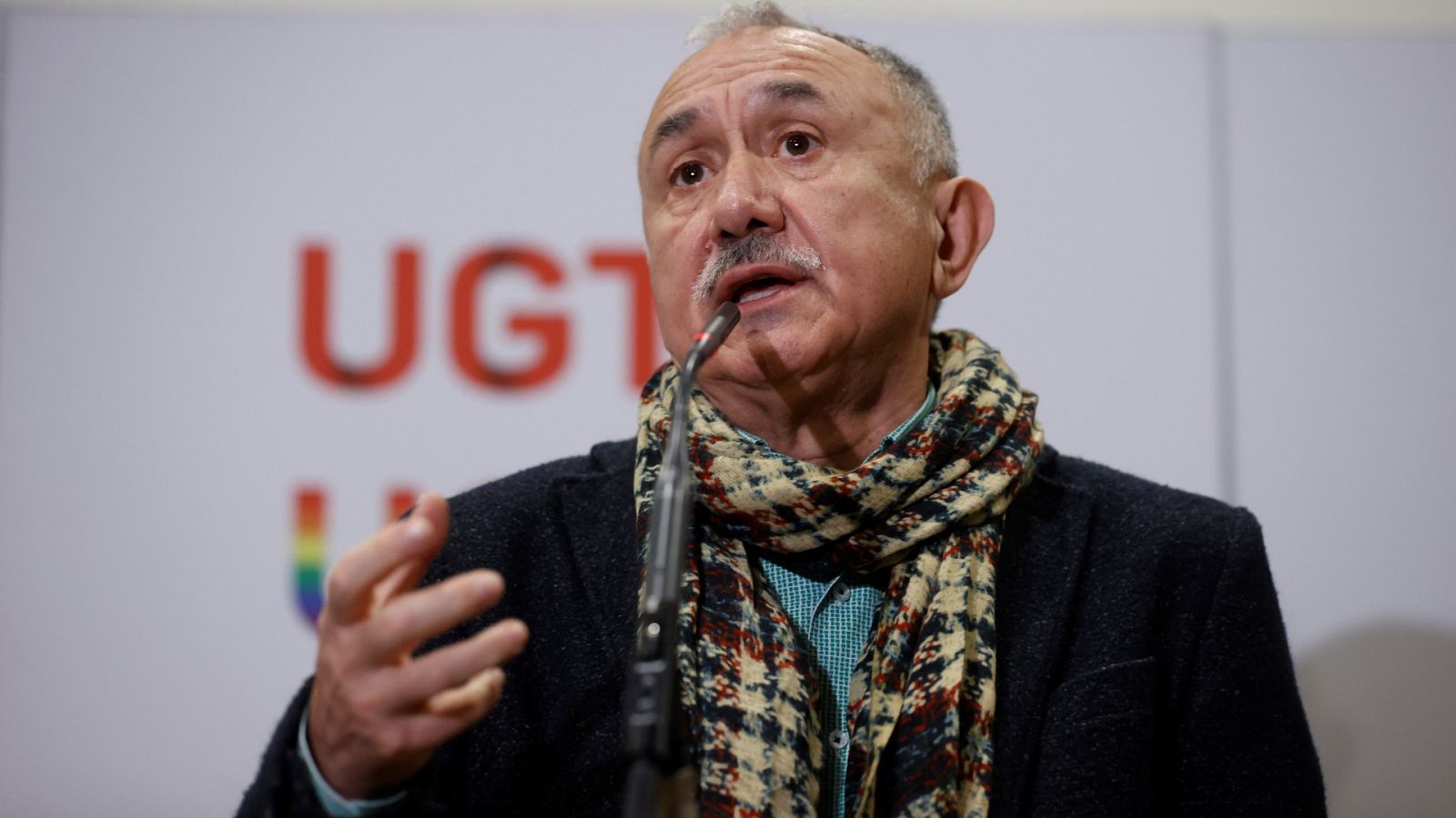 UGT ve "incoherente" el rechazo de la CEOE a subir el SMI a 1.000 euros