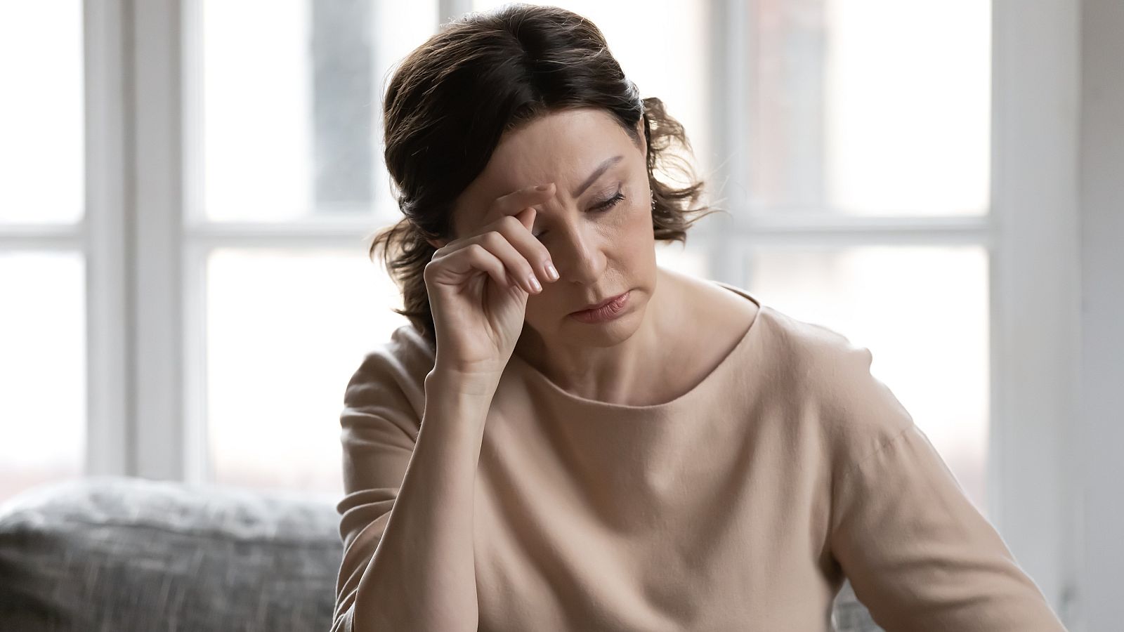 21 sociedades científicas piden que se recuperen los tratamientos hormonales para la menopausia | Ver