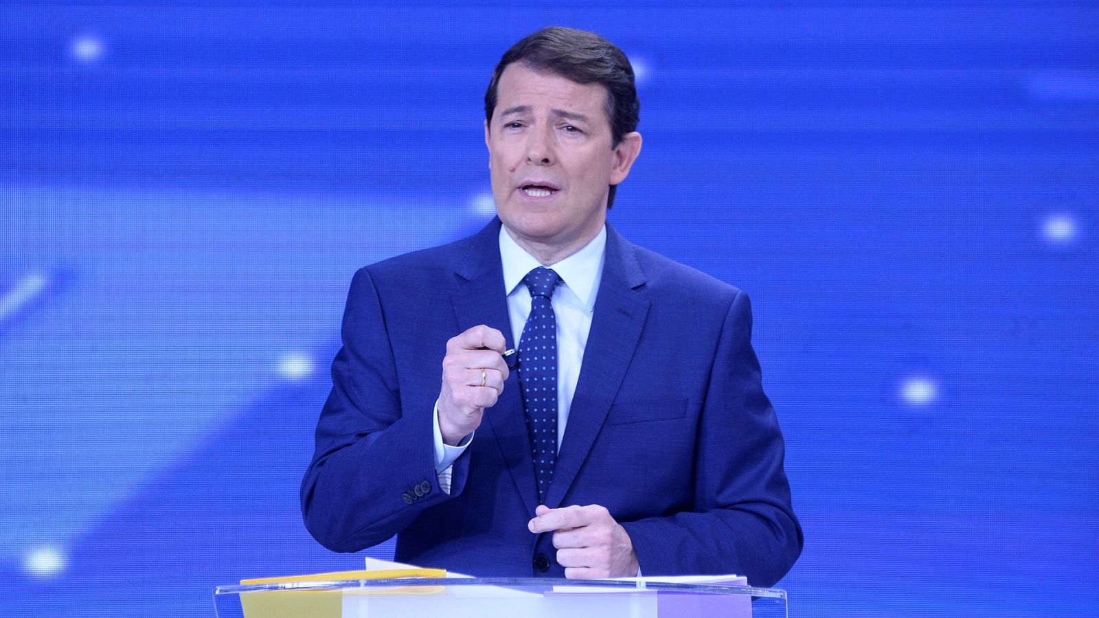 Mañueco (PP) reivindica su lucha por la igualdad de género - Especiales informativos | Ver