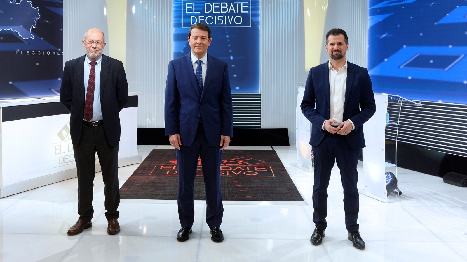 Mañueco pide gobernar "en solitario y sin egos" - Especiales informativos | Ver