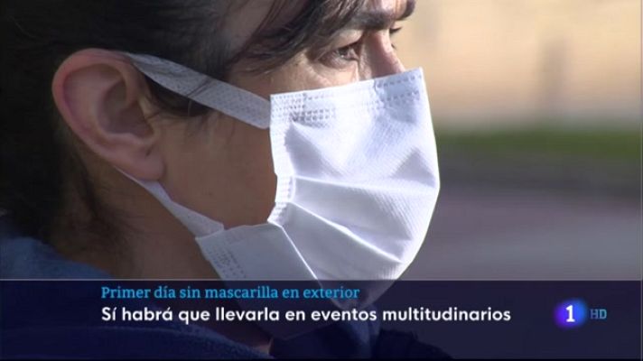 Noticias de Extremadura - Primer día sin mascarilla en exteriores