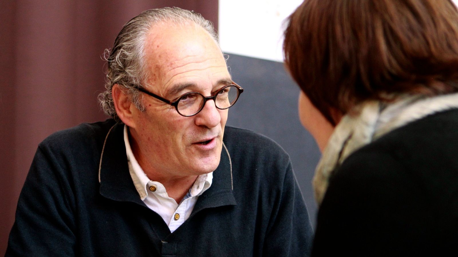 La precariedad que se esconde tras el glamour del cine | Ver