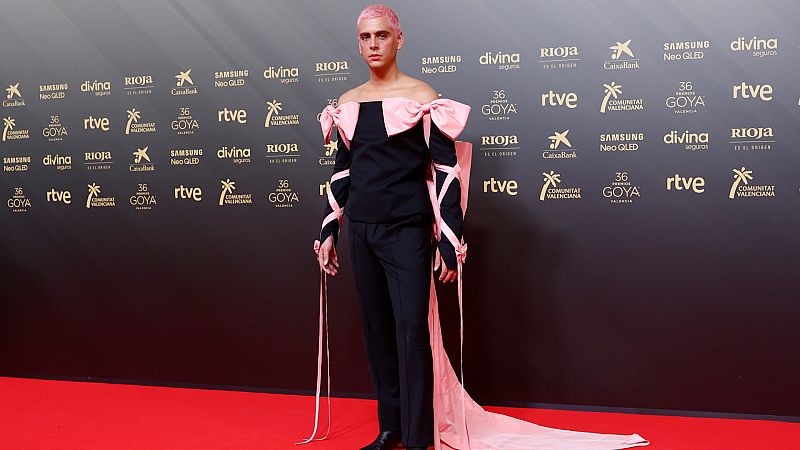 Alfombra roja de los Goya 2022 - Eduardo Casanova: "Me he dejado la salud haciendo mi nueva película"