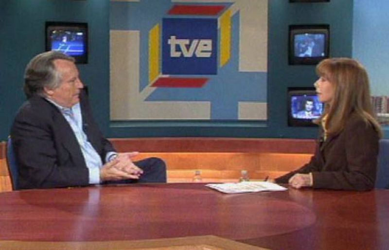Entrevista a Vázquez-Figueroa en 1999 en 'Cita con el cine español' - Personajes en el Archivo de RTVE | Ver