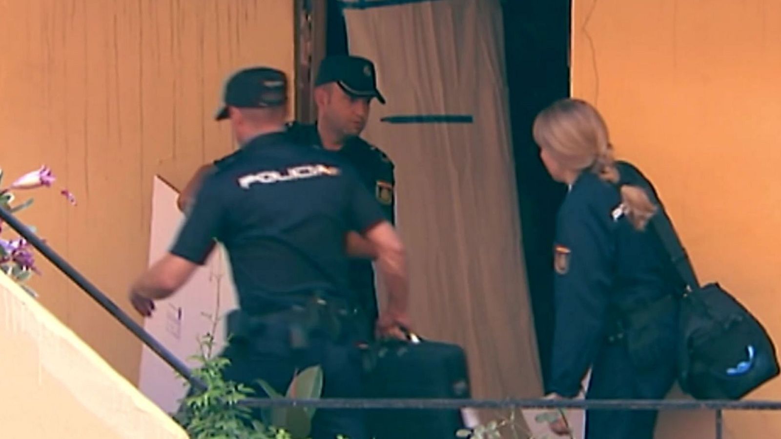 ¿Por qué asesinan a sus familias? Recordamos algunos de los parridicios más mediáticos de nuestro país - Ver ahora