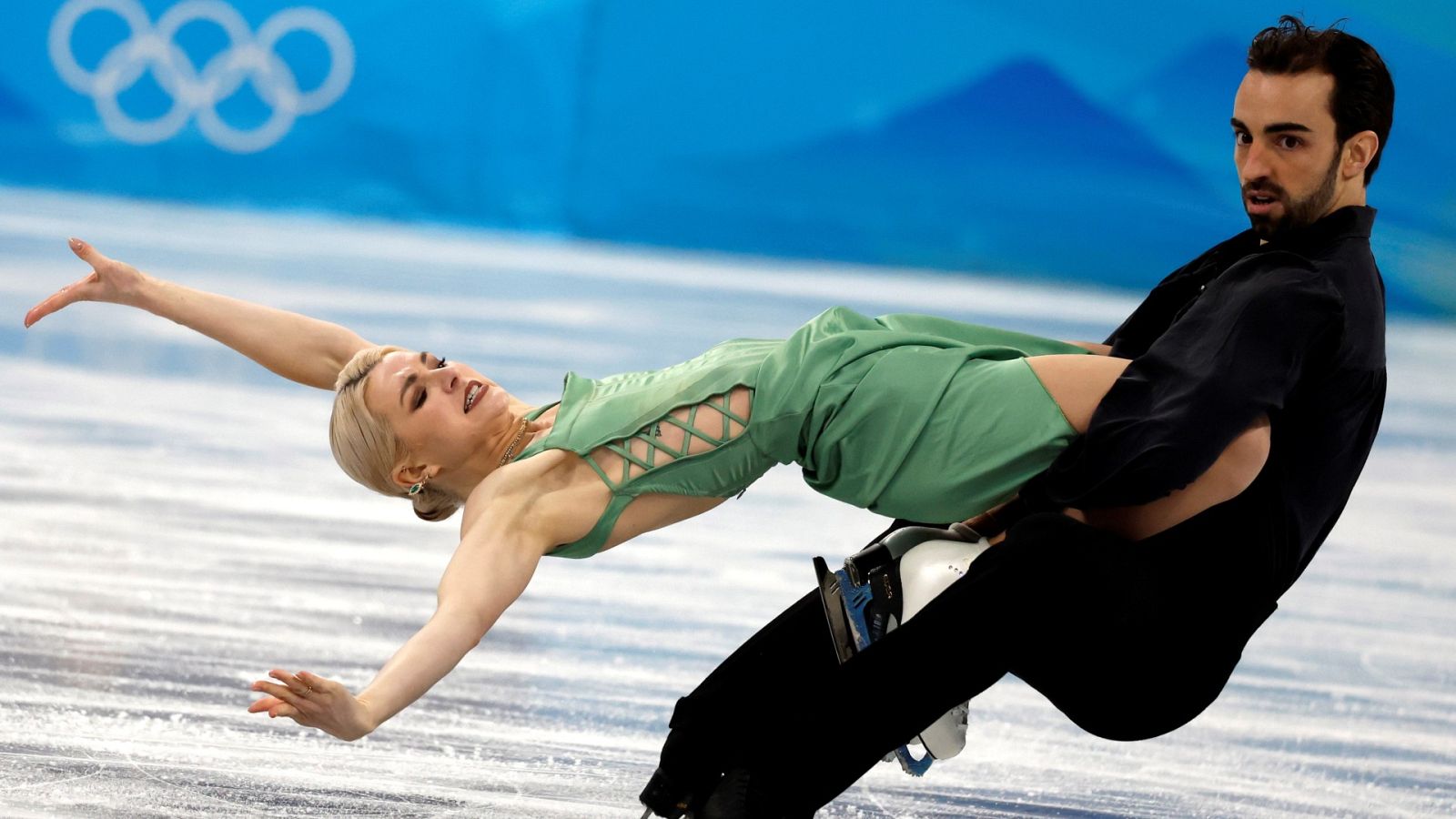 Pekín 2022 | Adrián Díaz, feliz por su diploma en patinaje | Ver
