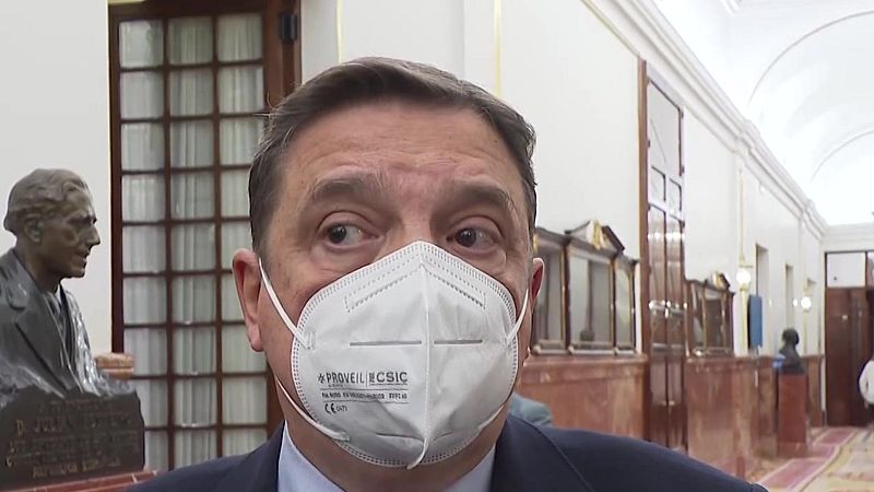 Luis Planas sobre el naufragio en Terranova: "El buque era moderno y la tripulación muy profesional"