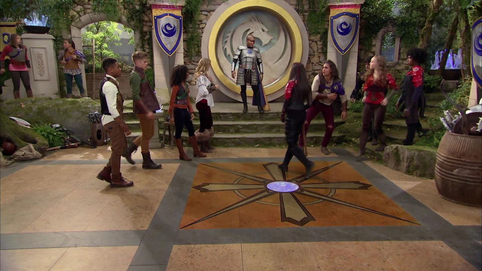 Un caballero en el jardín del bien y del mal - Knight Squad: Academia de caballería | Ver