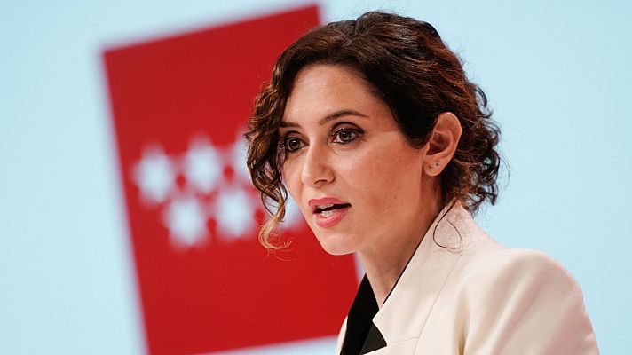 Telediario 2 - La oposición pide explicaciones sobre los contratos de Ayuso