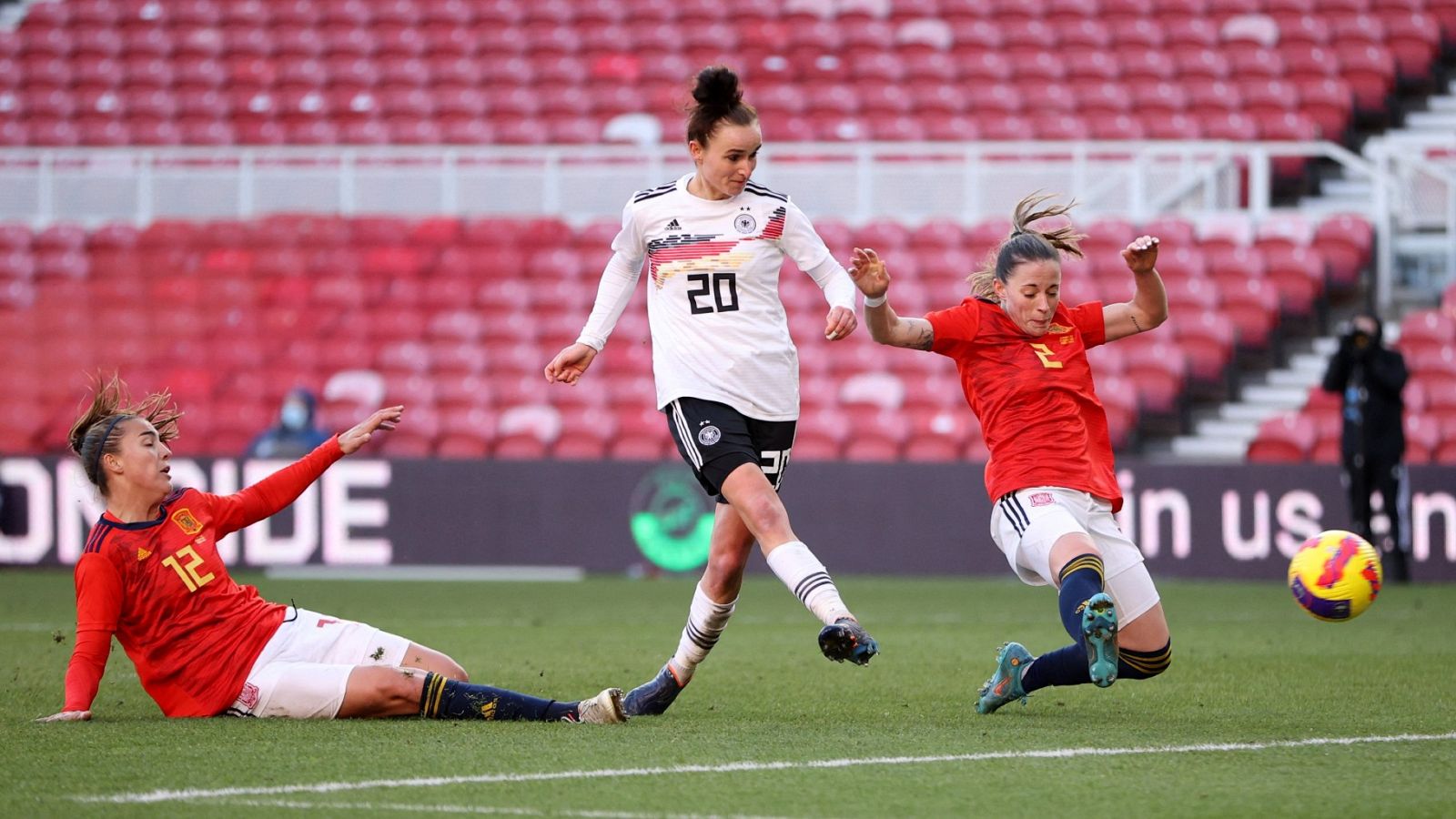 España y Alemania empatan en la Arnold Clark Cup | Ver