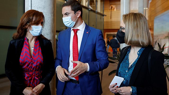 Telediario 2 - La oposición pide investigar el presunto cohecho de Ayuso