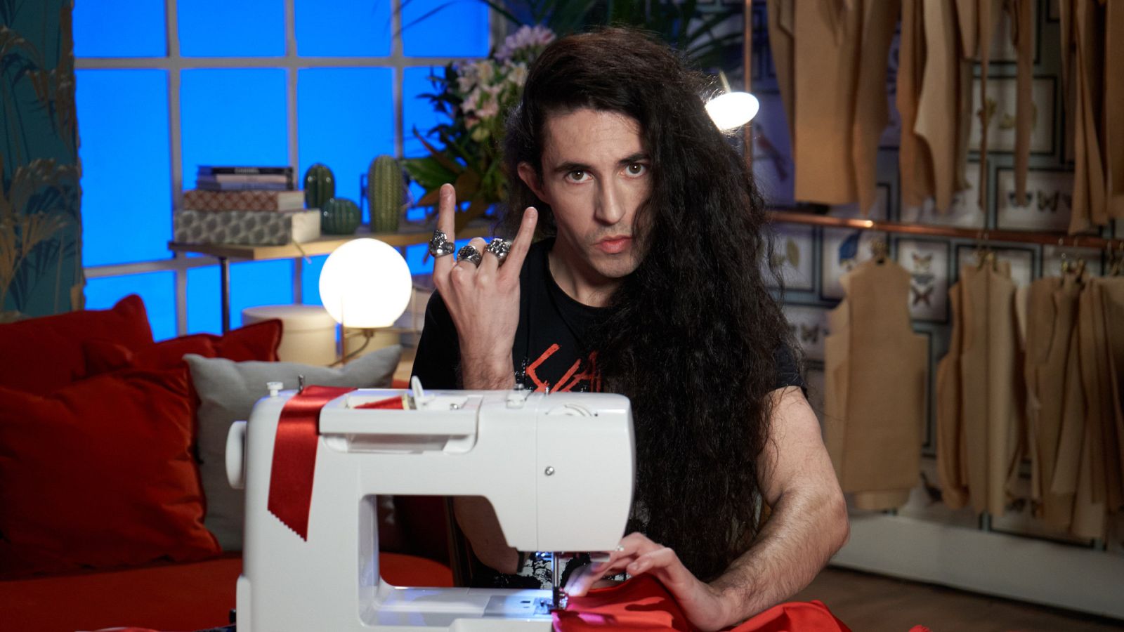 Maestros de la Costura - Conoce a Borja, aprendiz de Maestros de la Costura 5