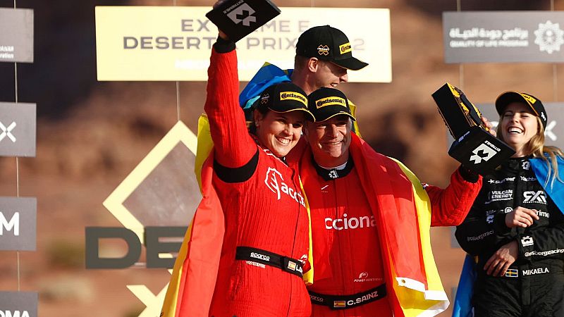 Laia Sanz y Carlos Sainz terminan segundos la Desert X Prix