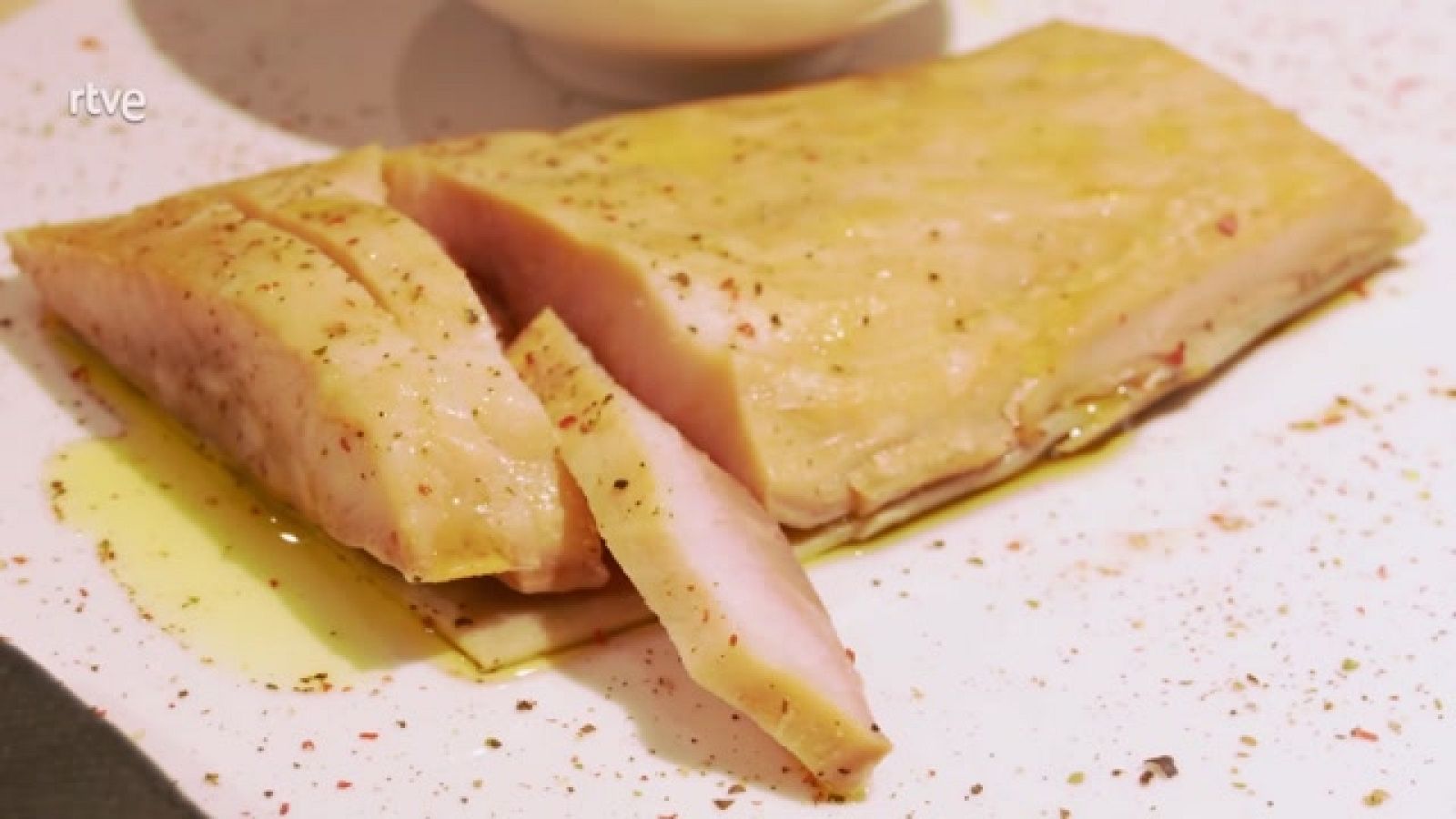 Aquí la Tierra - La cría de esturiones y las huevas de caviar