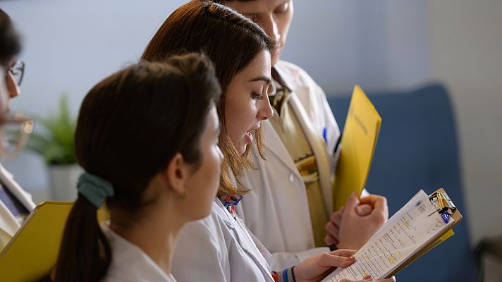 Cuéntame cómo pasó - María Alcántara tiene algo que contarle a Jorge