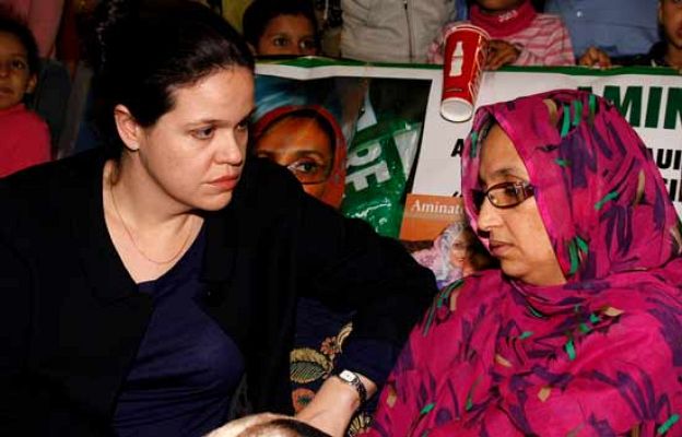 Telediario 1 - Telediario en 4' - 28/11/09