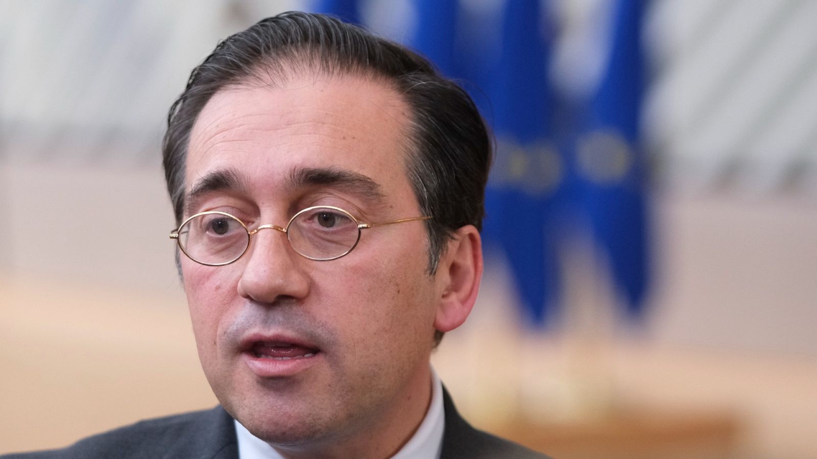 España es partidaria de incluir SWIFT entre las sanciones a Rusia - La tarde en 24h | Ver