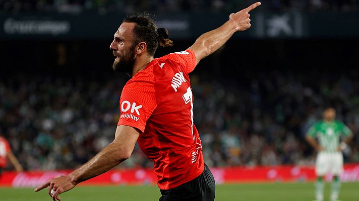 Telediario 2 - Muriqi, jugador kosovar del Mallorca: "La guerra es lo peor"