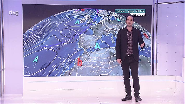 El tiempo - Levante fuerte en el Estrecho y Alborán. Viento fuerte del norte en Canarias