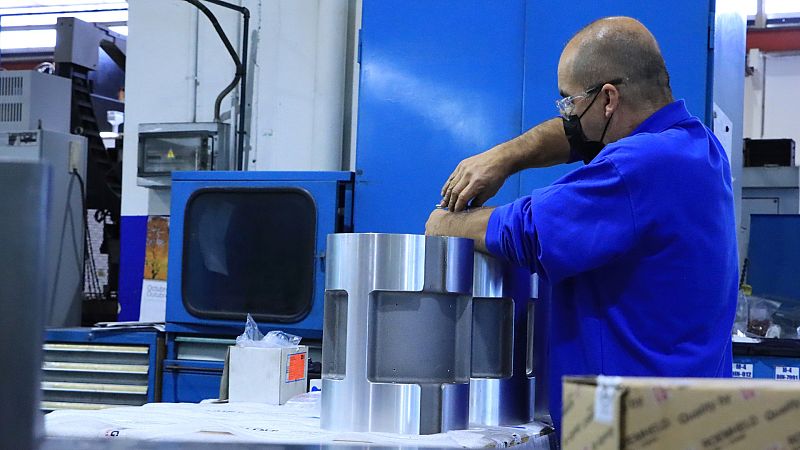 9.000 empresas españolas que exportan a Rusia y Ucrania se quedan paralizadas por el conflicto bélico