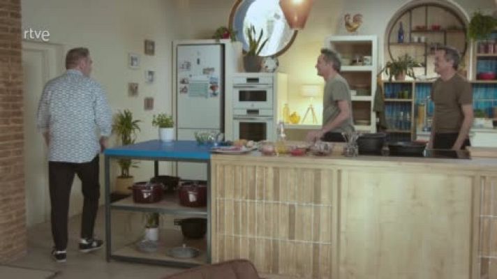 Menudos Torres - Menudos Torres - Receta de caldereta de rape y langostinos