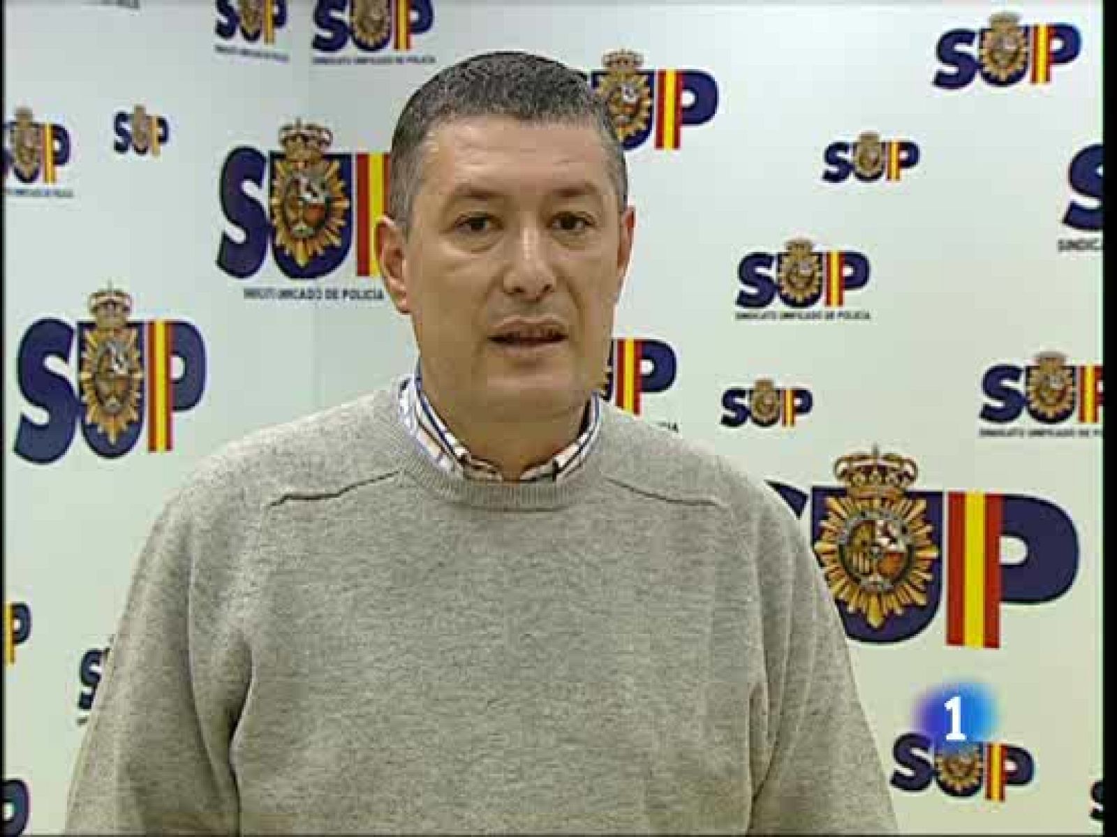 La decisión de exponer al detenido ante los medios es competencia de quien lo traslada | Ver