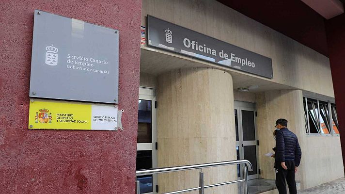 Telediario 1 - El paro baja en 11.394 personas y se crean 67.111 empleos