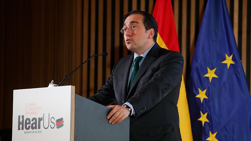 Albares justifica decisión de Sánchez de enviar armas Ucrania | Ver