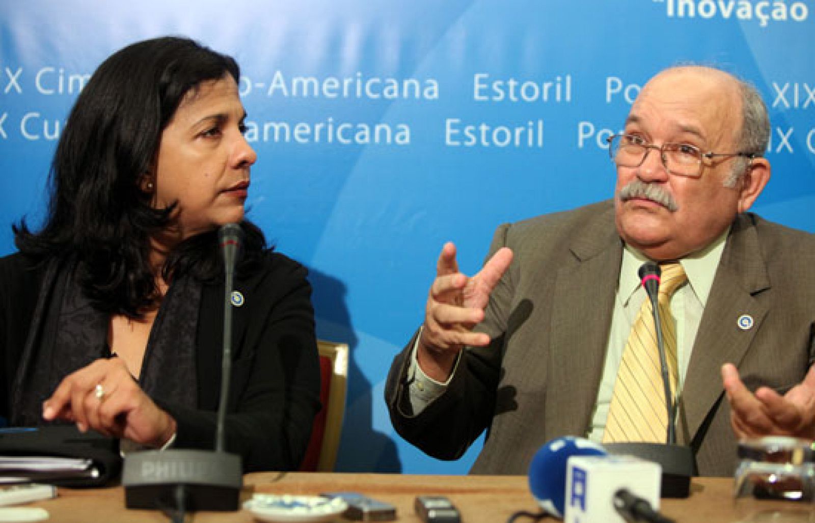 Acaba la Cumbre Iberomericana sin acuerdo sobre la legitimidad o no de las elecciones de Honduras | Ver