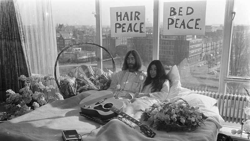 'Give Peace a chance', de Lennon, suena en las radios europeas para pedir la paz en Ucrania