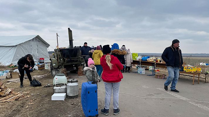 Telediario Fin de Semana - El camino de huida para salir de la guerra de Ucrania empieza por la ciudad fronteriza de Leópolis