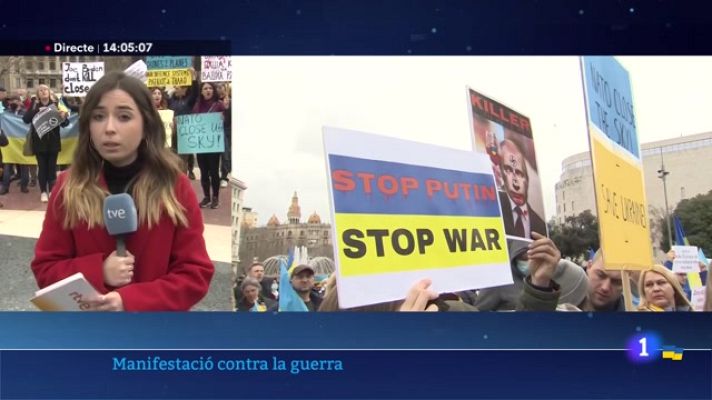 L'Informatiu - Ucraïnesos i russos rebutgen la guerra plegats