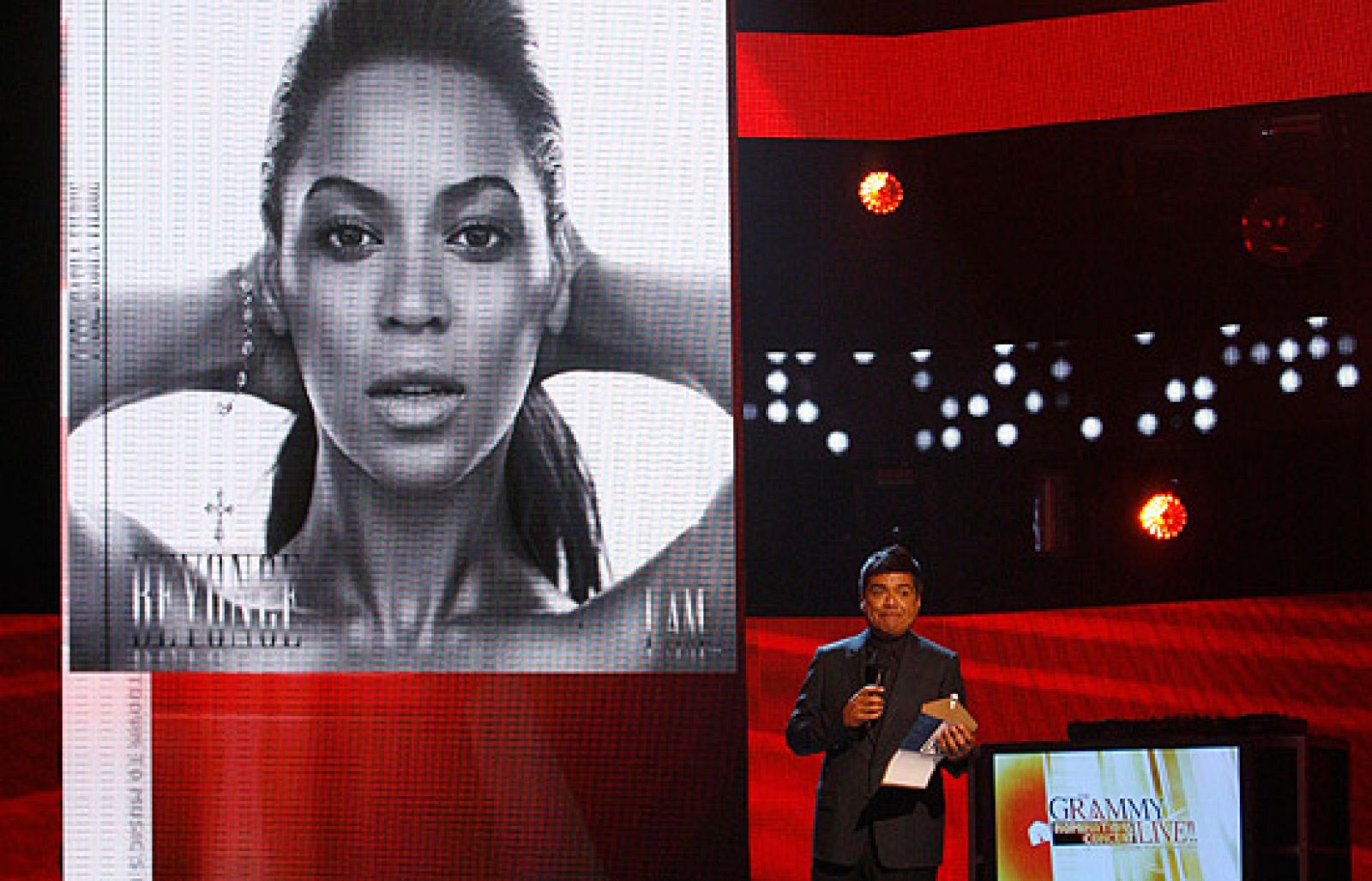 Beyoncé consigue 10 nominaciones a los Grammy | Ver