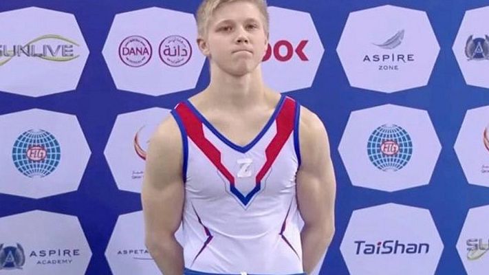 Telediario 1 - La FIG investigará al gimnasta ruso que exhibio una 'Z' en su pecho