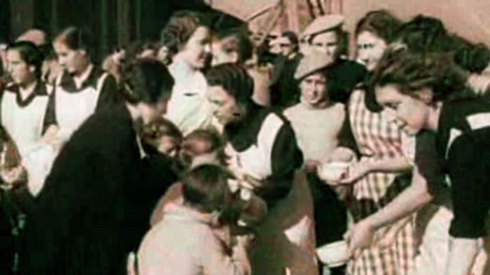 Paisajes de la historia - La Sección Femenina