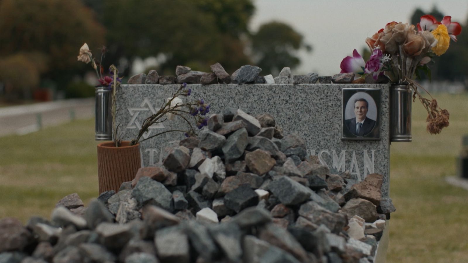 Nisman: El fiscal, la Presidenta y el espía - Episodio 6: Mentiras poderosas - Ver ahora