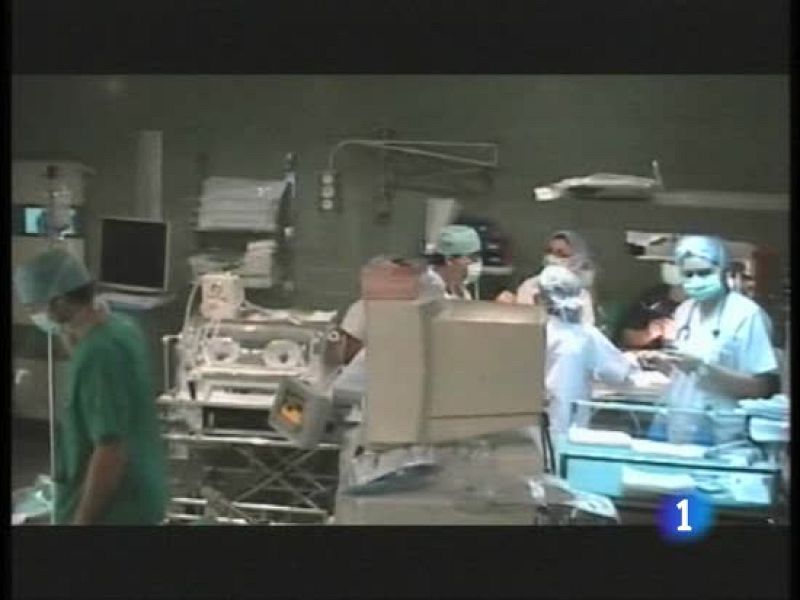 El sueño de Salvador y Ana era tener un hijo pero han tenido cuatrillizos - Ciencia y tecnología en Rtve.es | Ver