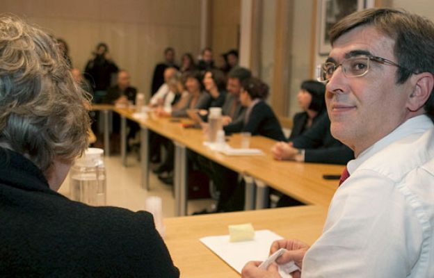 Telediario 1 - Telediario en 4' - 04/12/09