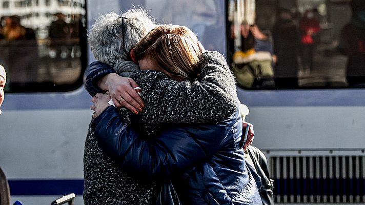 Telediario 1 - Guerra en Ucrania: la angustia de los refugiados