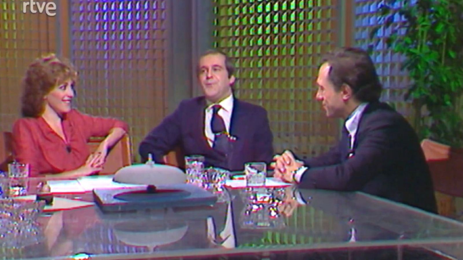 Esta noche - 26/11/1981