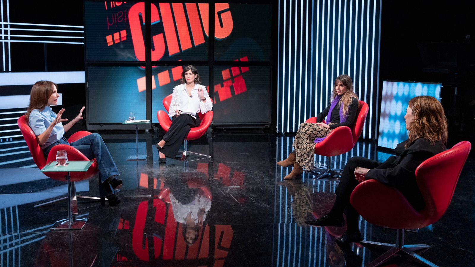 Historia de nuestro cine - Coloquio: Directoras y referentes - ver ahora