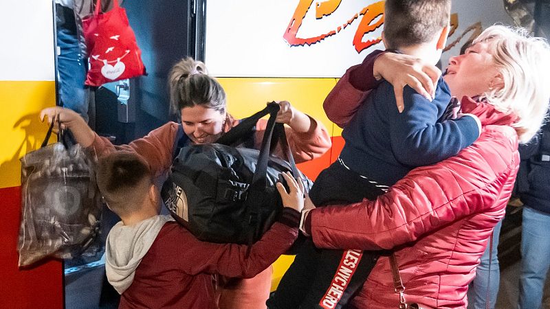 Las ONGs advierten contra las mafias que intentan captar a mujeres y niños ucranianos