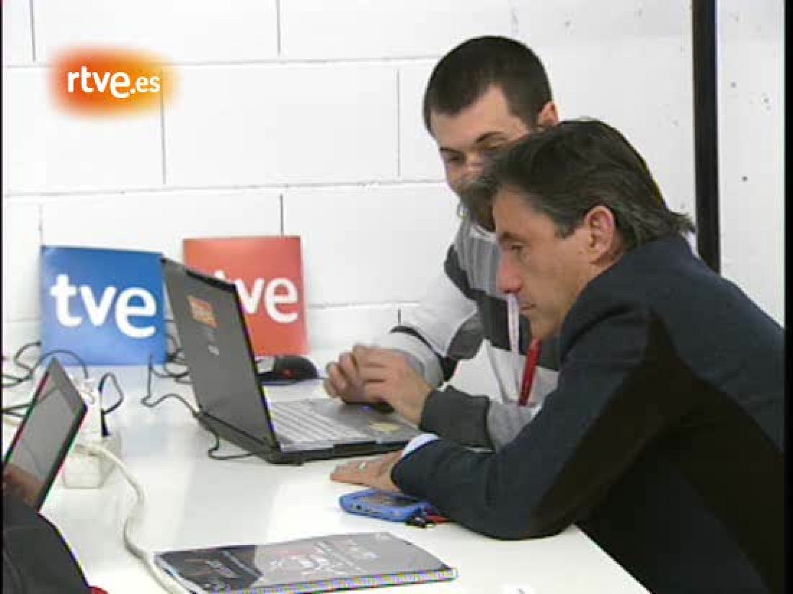 Emilio: "Se ve con más nervios desde fuera" | Ver