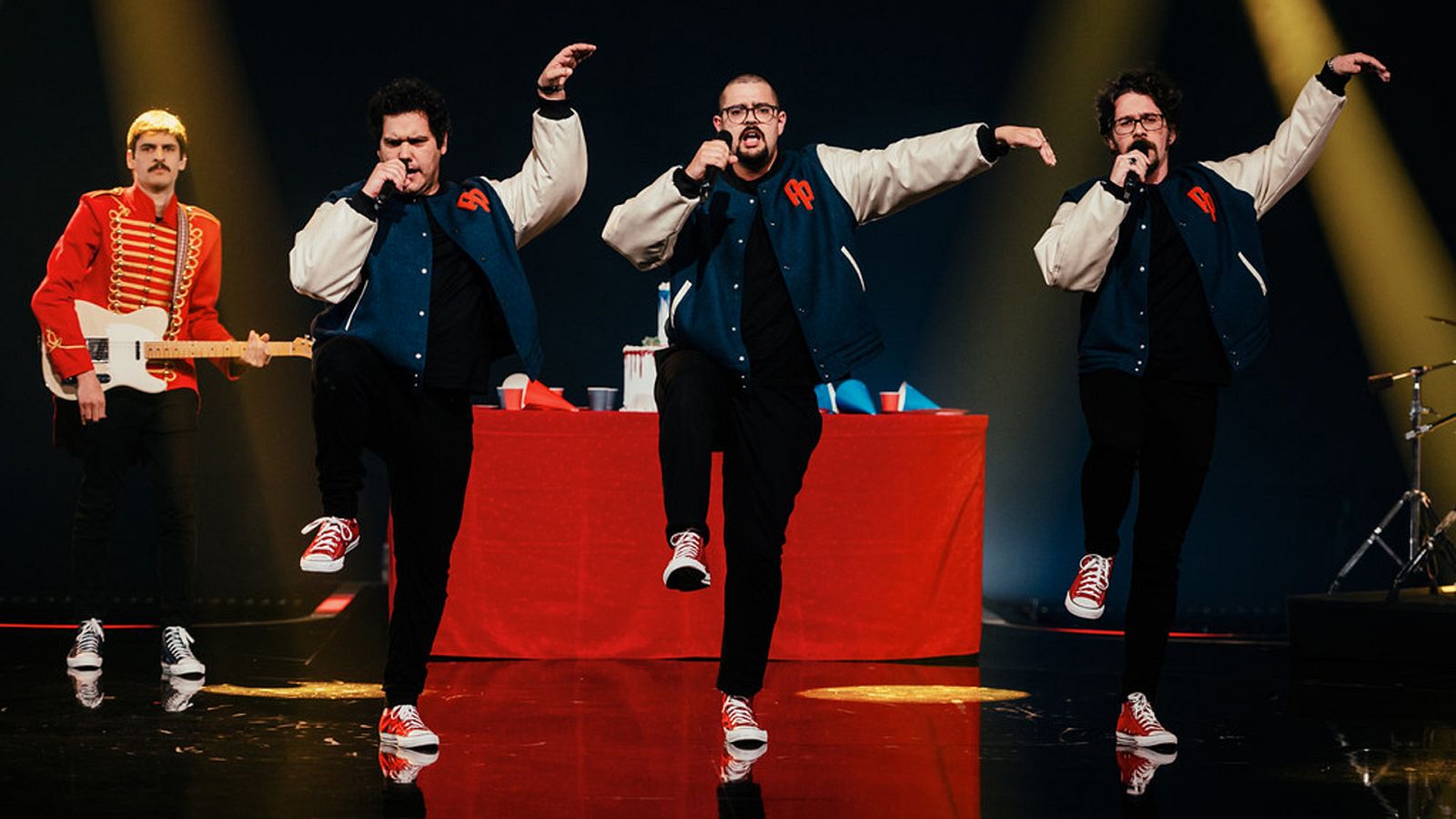 Festival da Cançao 2022: Pepperoni Passion canta "Código 30" - Eurovisión | Ver