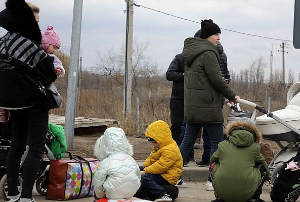Telediario Fin de Semana - Cómo tramitar un certificado de acogida para niños ucranianos