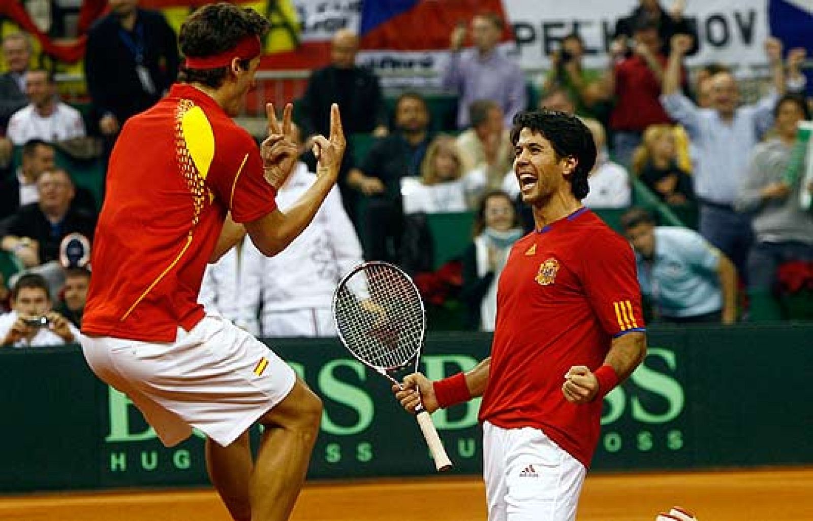 Verdasco y 'Feli' dan la Davis a España