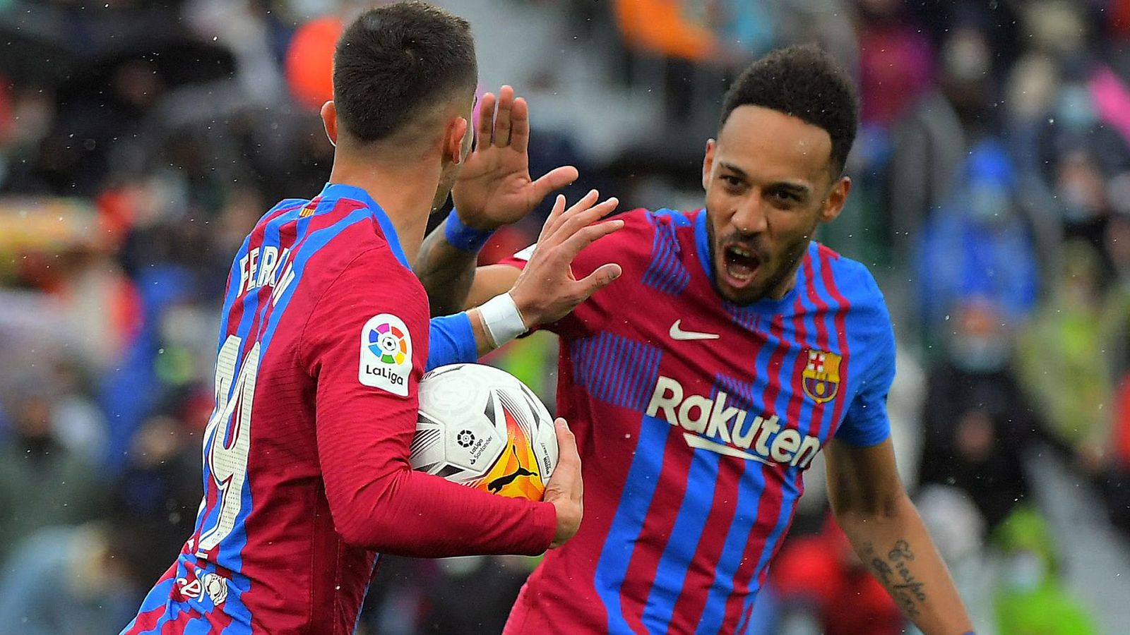 El Barça tiene un límite salarial de -144 millones